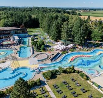 Freibad von Oben