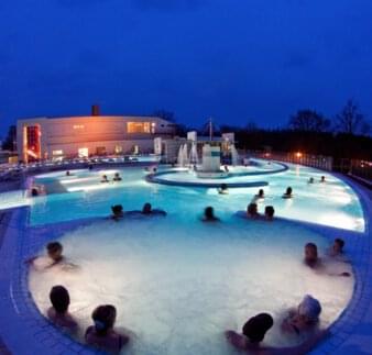 Europa Therme - Am Abend 02